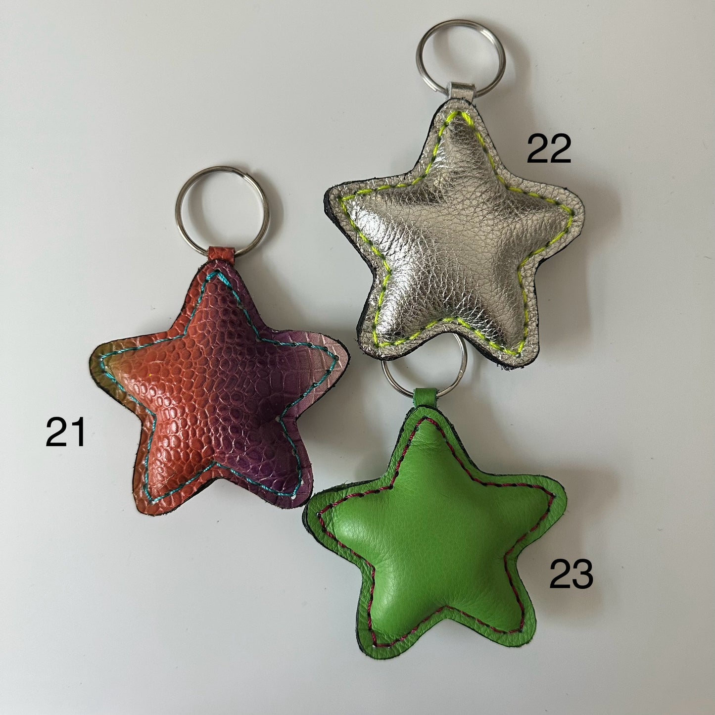 Leather star keychain