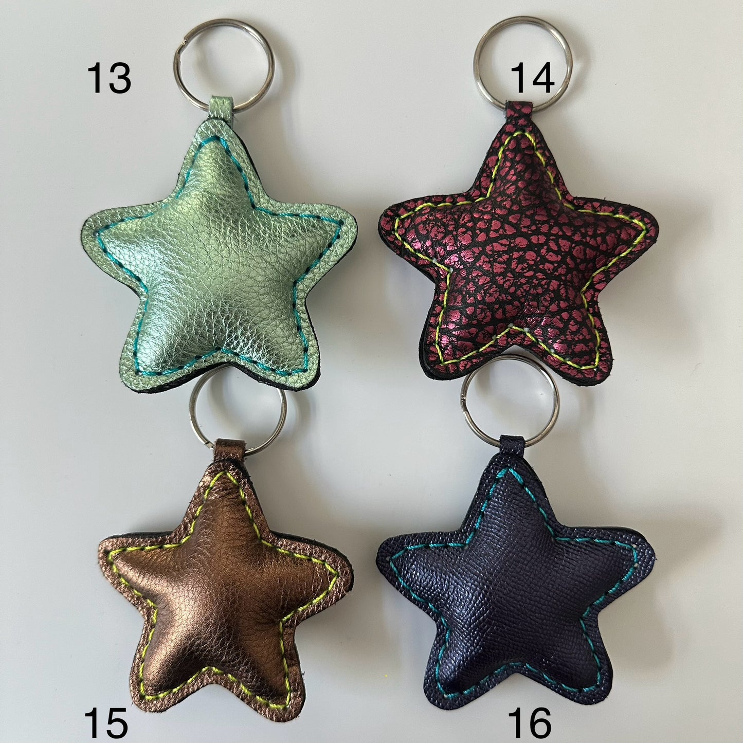 Leather star keychain