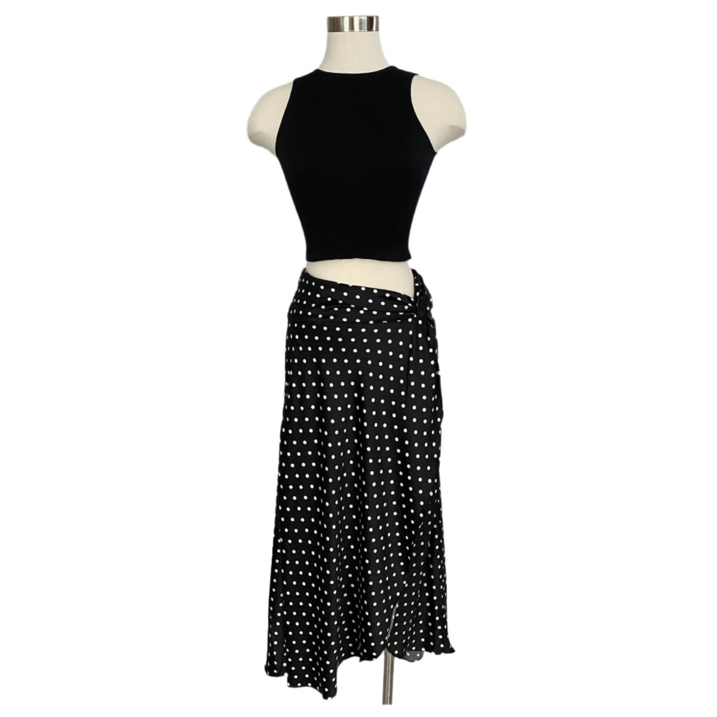 Side knot polkadot skirt