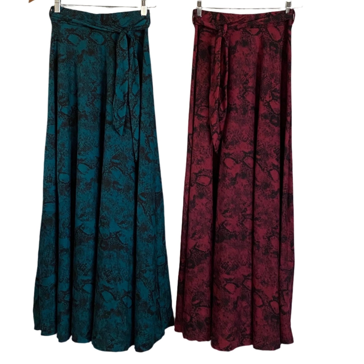 Snake maxi skirt